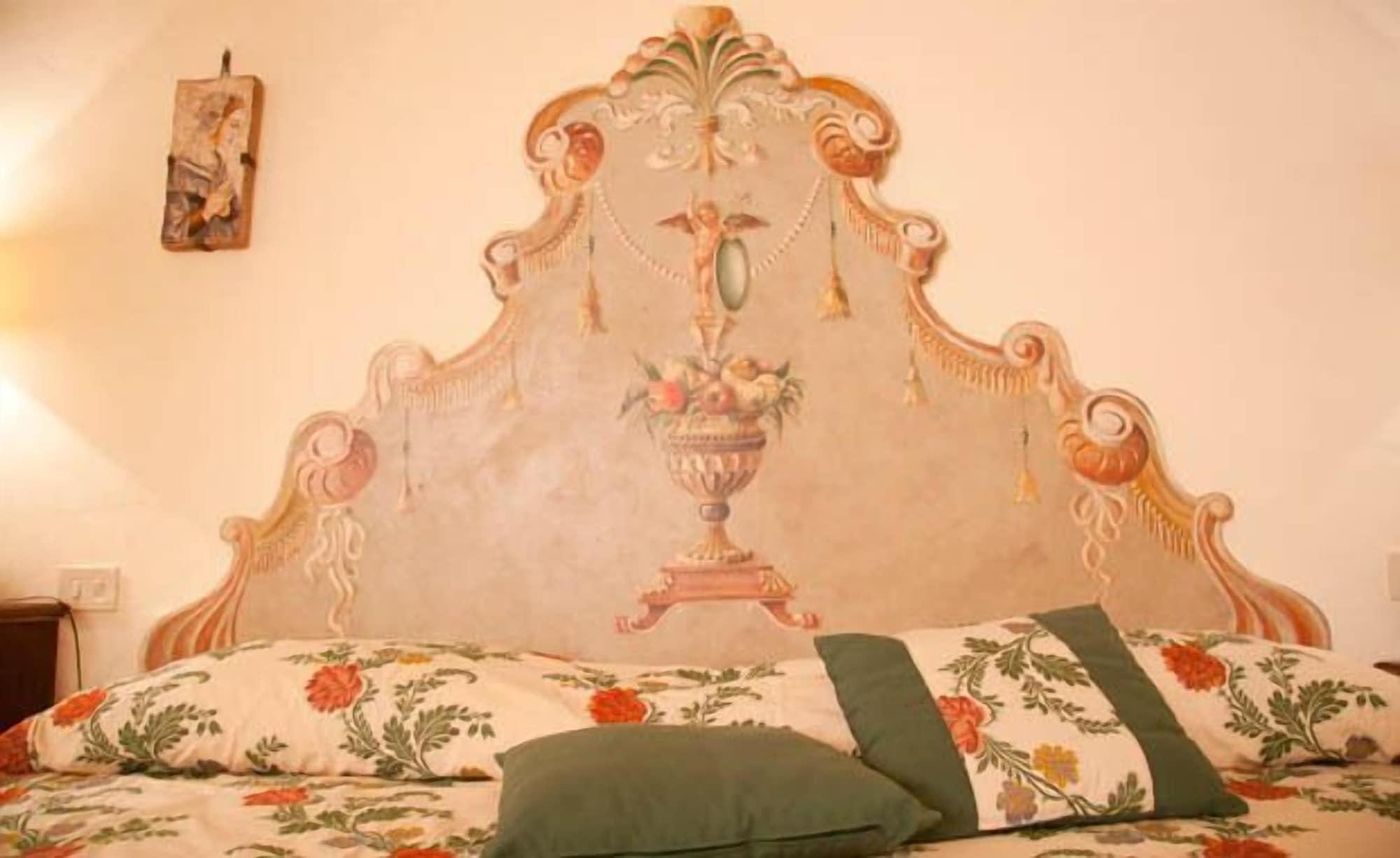 B&B Piccolo Hotel Кортона Экстерьер фото