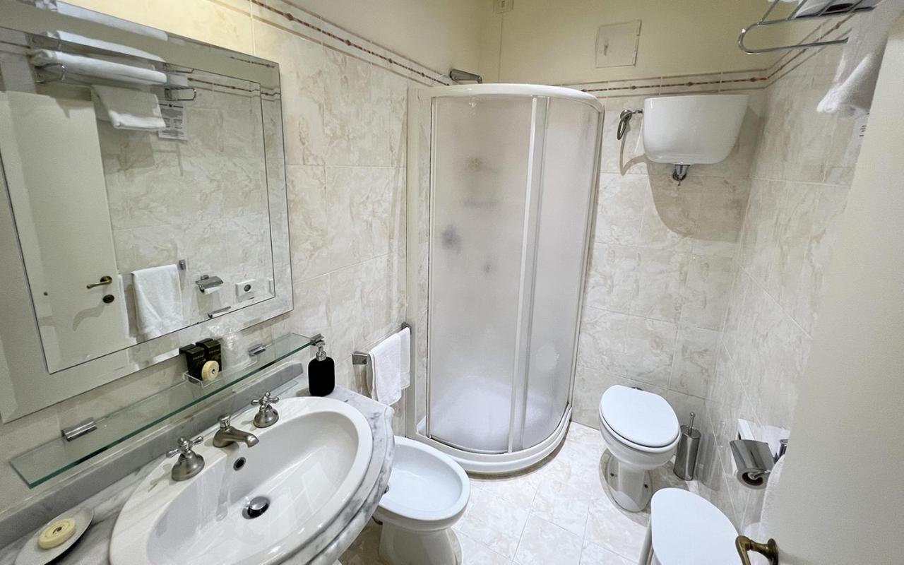 B&B Piccolo Hotel Кортона Экстерьер фото