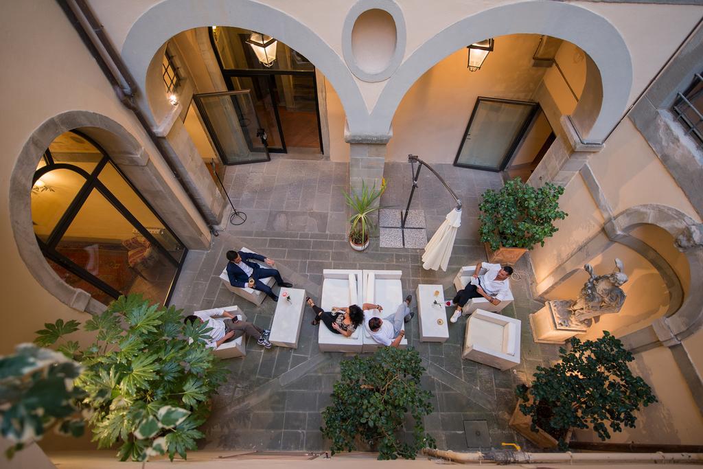 B&B Piccolo Hotel Кортона Экстерьер фото